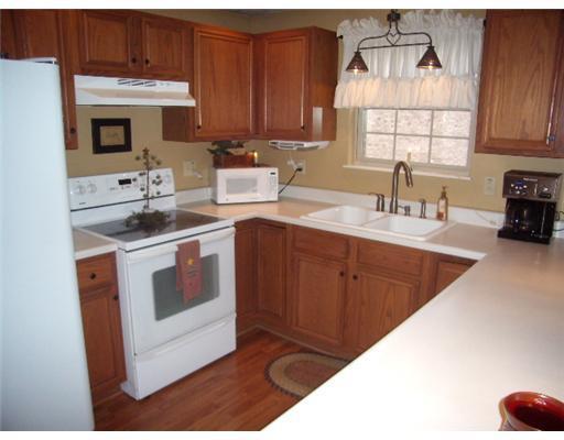 1631 Murphy Court Springfield, OH 45503 - Photo 7 of 18