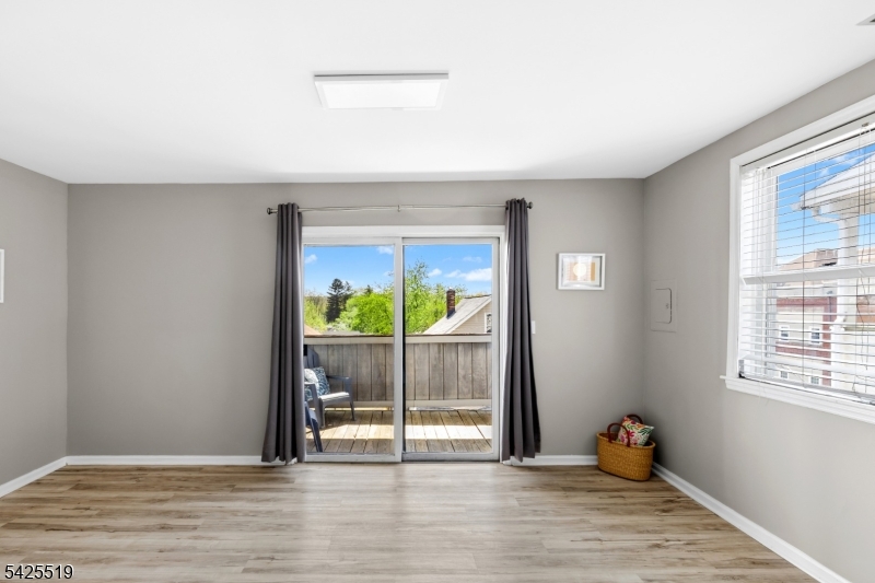 22 Orchard Street Summit, NJ 07901 - Photo 18 of 23