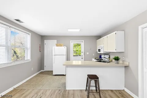 $249,000 | 22 Orchard Street, Summit, NJ 07901