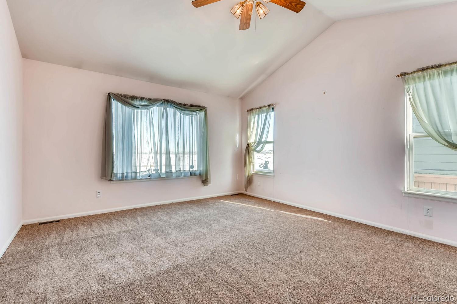 9724 Bucknell Way Highlands Ranch, CO 80129 - Photo 7 of 11 Gallery Image 7