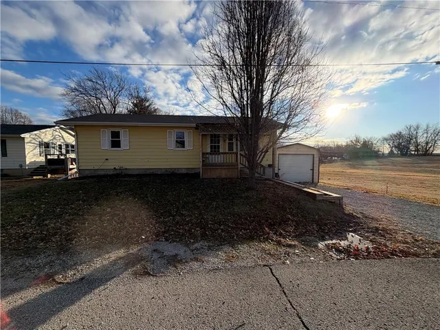 $139,000 | 505 South 8th Street, Tarkio, MO 64491