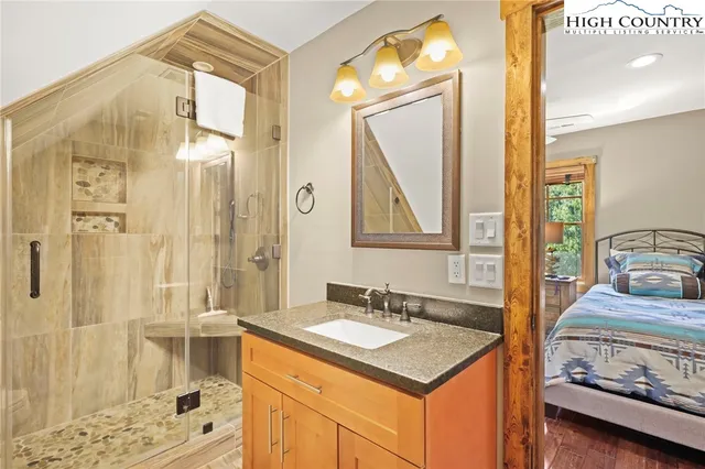 $672,500 | 52 Eagle Cottage Lane, Unit 8, Banner Elk, NC 28604