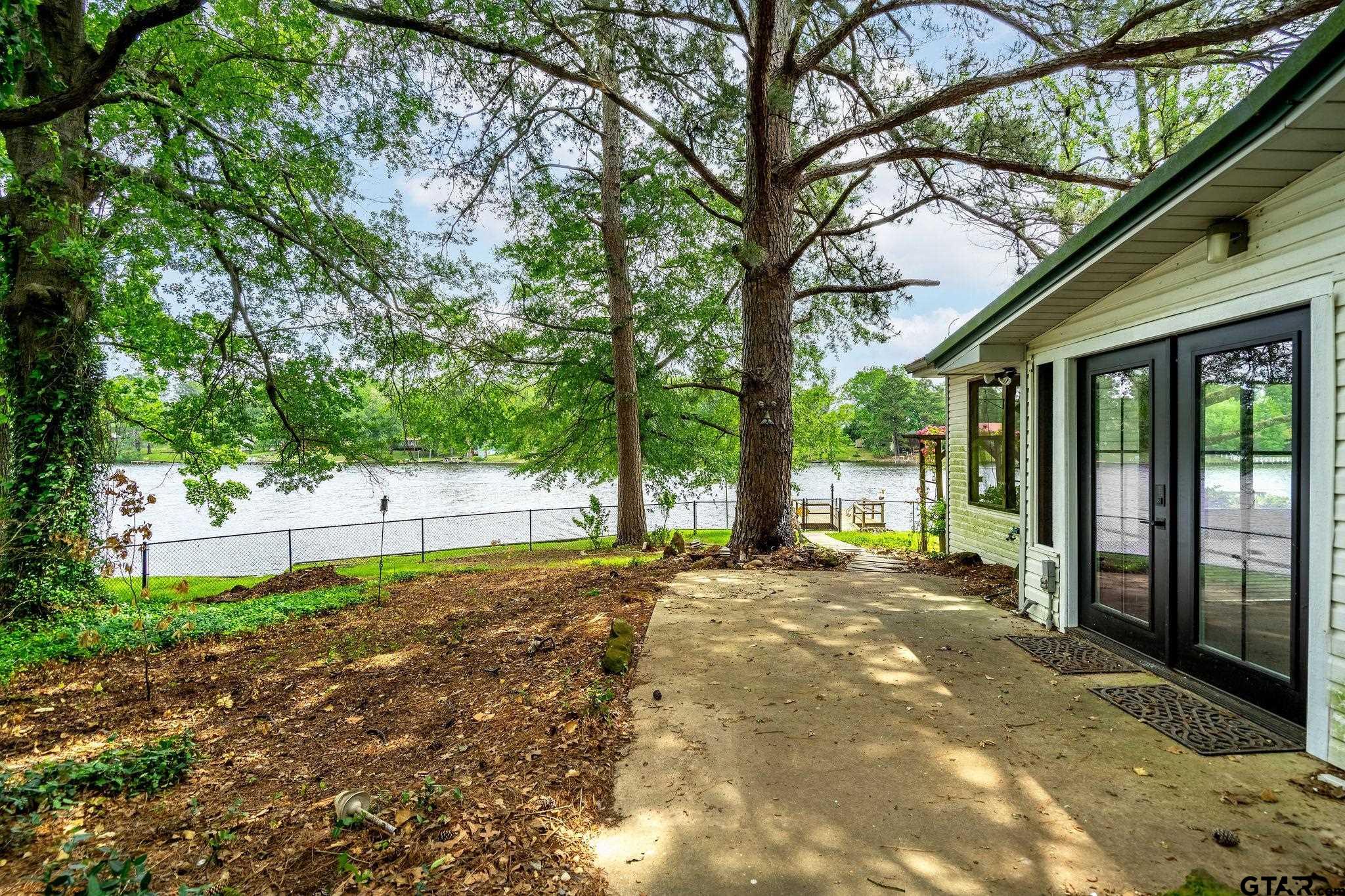 488 Omaha Drive Omaha, TX 75571 - Photo 13 of 28