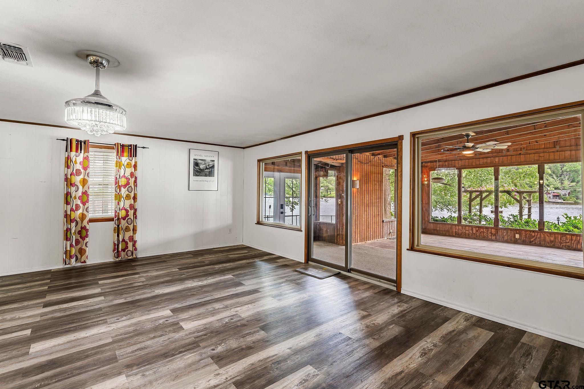 488 Omaha Drive Omaha, TX 75571 - Photo 14 of 28