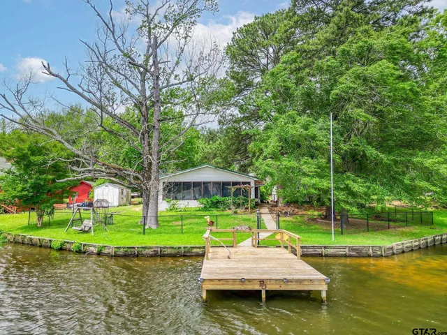 $239,900 | 488 Omaha Drive, Omaha, TX 75571