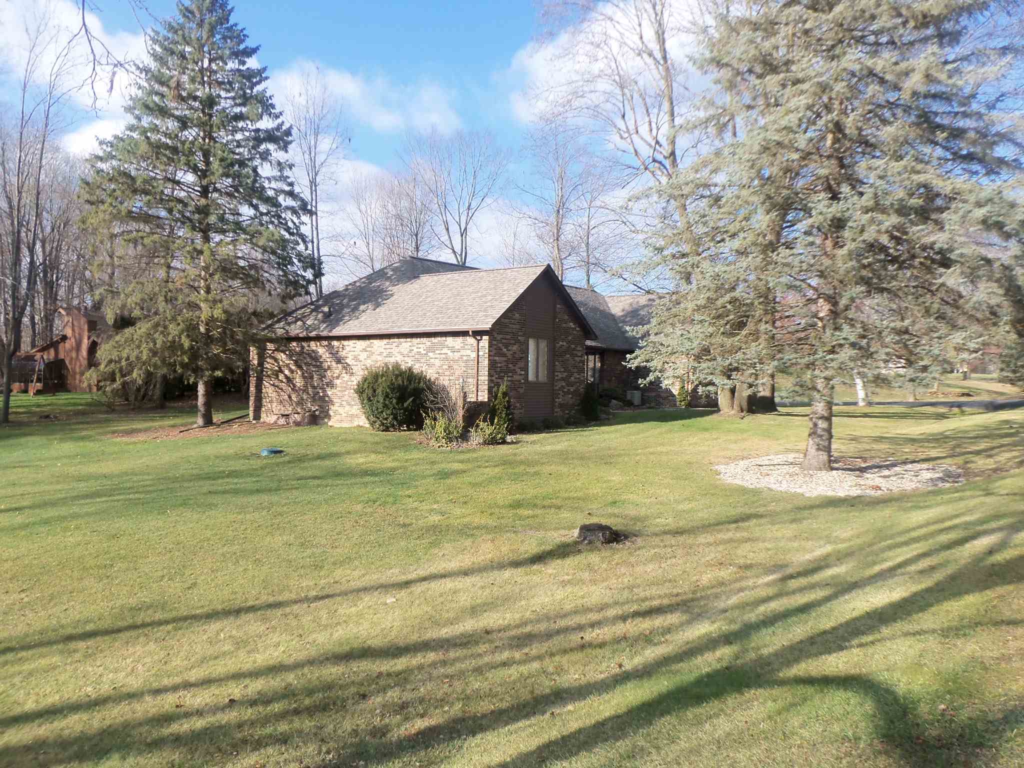 1792 Riverview Road Peru, IN 46970 - Photo 4 of 29