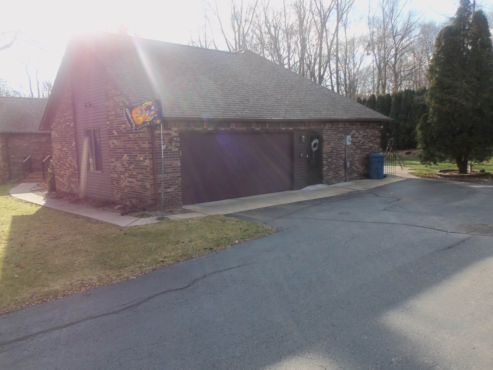 1792 Riverview Road Peru, IN 46970 - Photo 7 of 29
