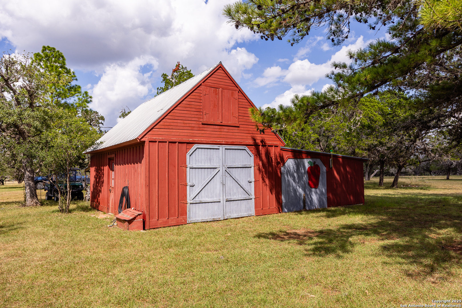 667 Medina Bend Road Medina, TX 78055 - Photo 17 of 40