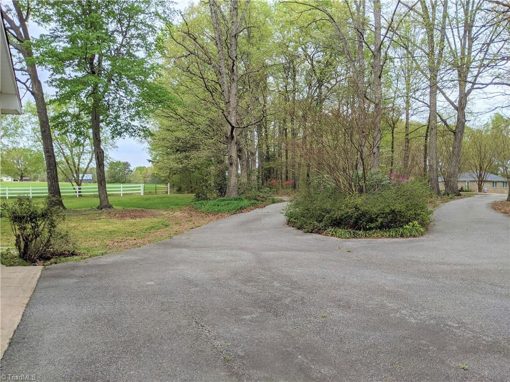 9163 Idol Cox Road Colfax, NC 27235 - Photo 5 of 25 Gallery Image 5