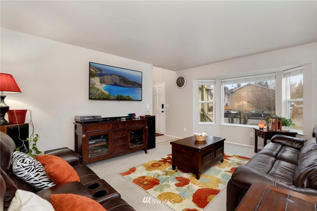 200 Gardner Road Burlington, WA 98233 - Photo 3 of 31 Gallery Image 3