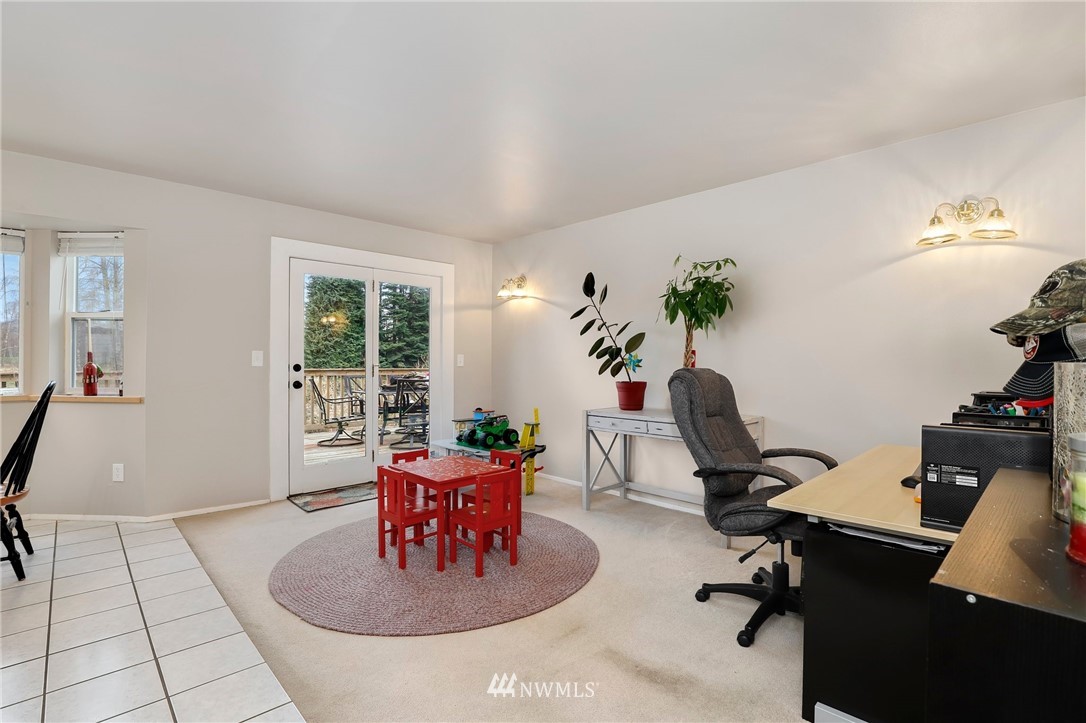 200 Gardner Road Burlington, WA 98233 - Photo 5 of 31 Gallery Image 5