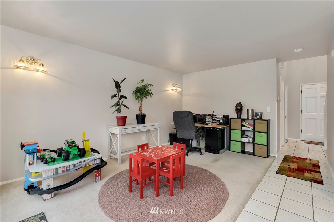 200 Gardner Road Burlington, WA 98233 - Photo 6 of 31 Gallery Image 6