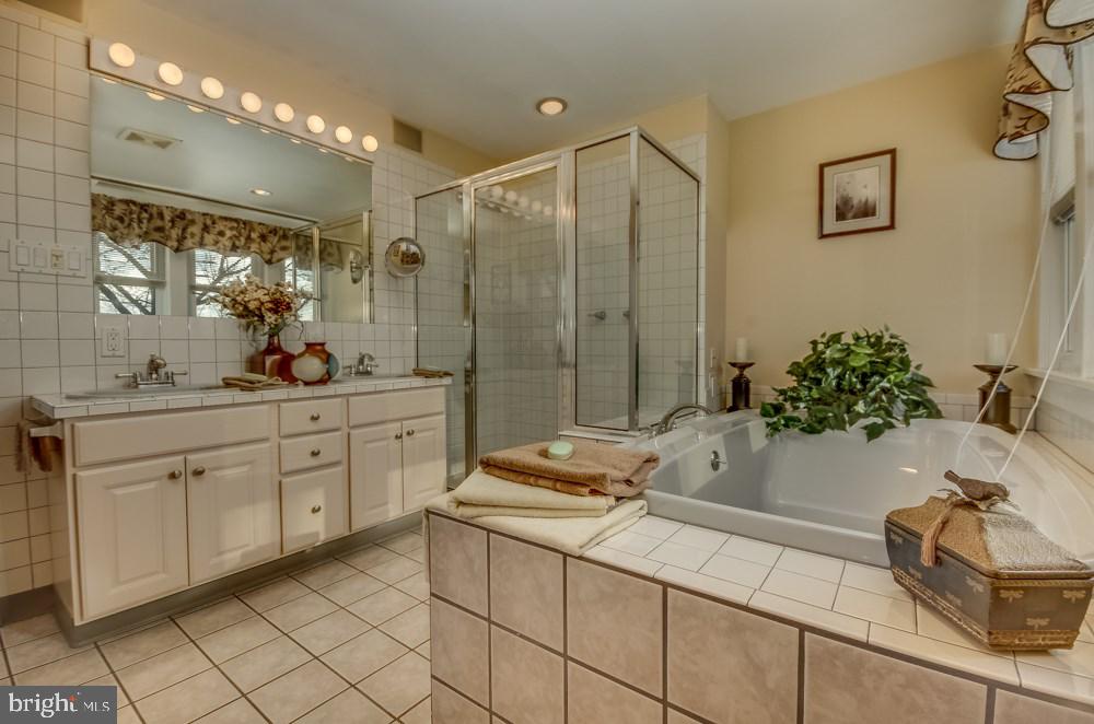 219 Hershey Road Hummelstown, PA 17036 - Photo 12 of 25 Gallery Image 12
