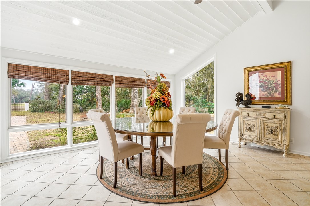 118 Harrogate Road St. Simons Island, GA 31522 - Photo 26 of 53