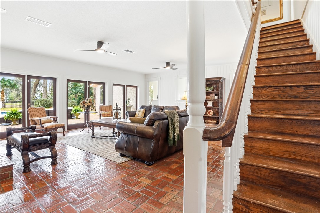 118 Harrogate Road St. Simons Island, GA 31522 - Photo 27 of 53