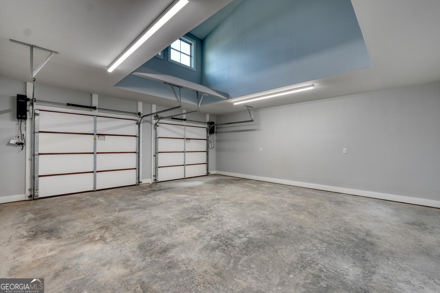 98 Brett Way, Unit F Hiawassee, GA 30546 - Photo 32 of 40 a view of a garage
