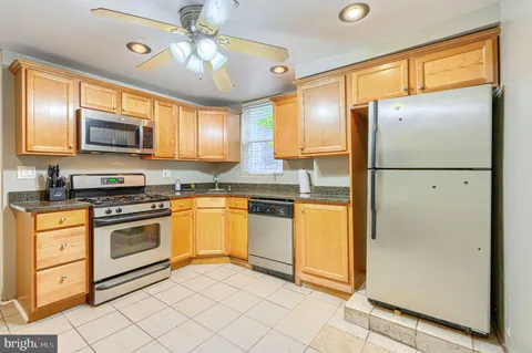 $290,000 | 306 Penn Street, Baltimore, MD 21230