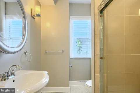 $290,000 | 306 Penn Street, Baltimore, MD 21230