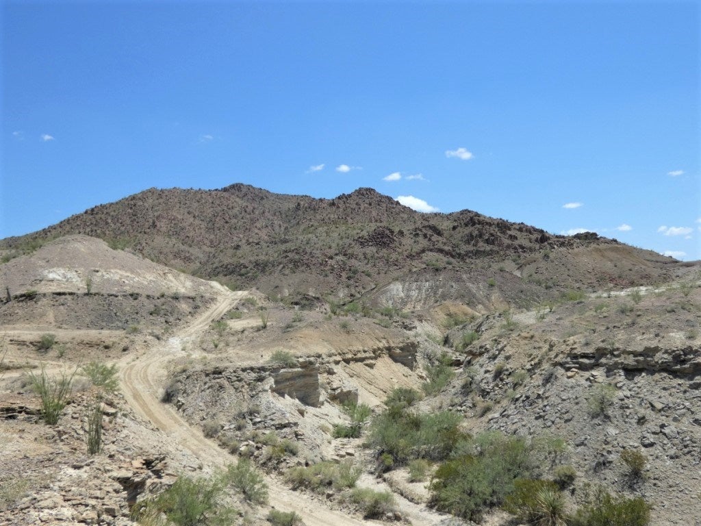 310 Gate 1 Road Alpine, TX 79830 - Photo 5 of 13 Gallery Image 5