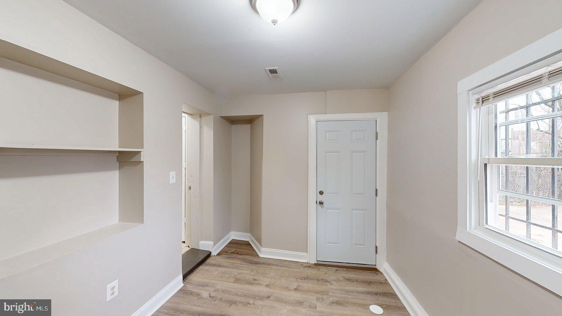 1211 18th Place Northeast Washington, DC 20002 - Photo 4 of 27 Unit #2 3bds 1ba