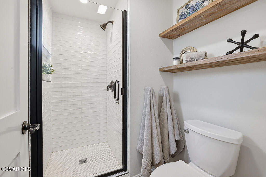 1772 Fred Avenue Simi Valley, CA 93065 - Photo 25 of 43 a bathroom with a sink and a mirror