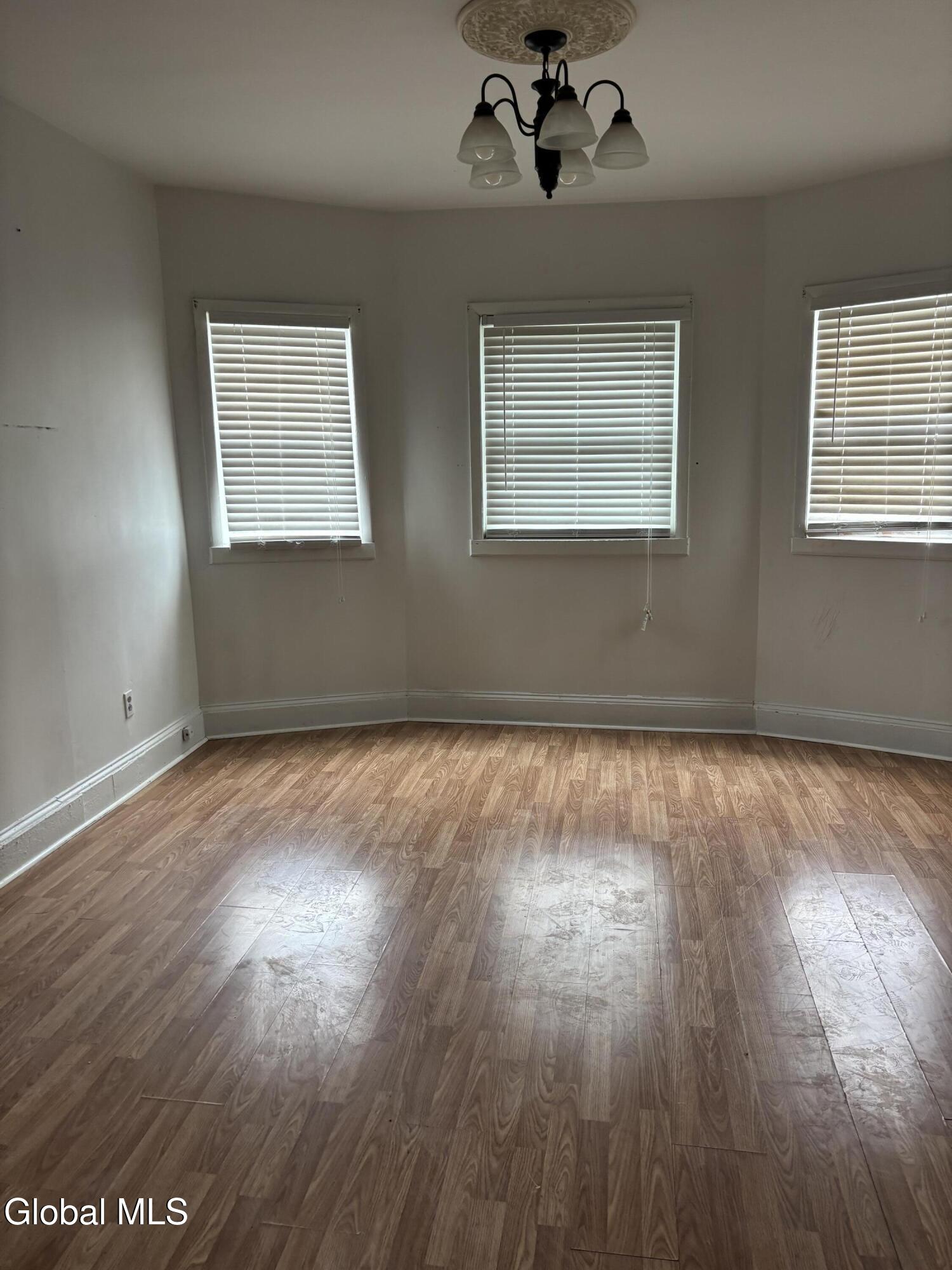 1633 Carrie Street, Unit 2 Schenectady, NY 12308 - Photo 3 of 10 IMG_6087