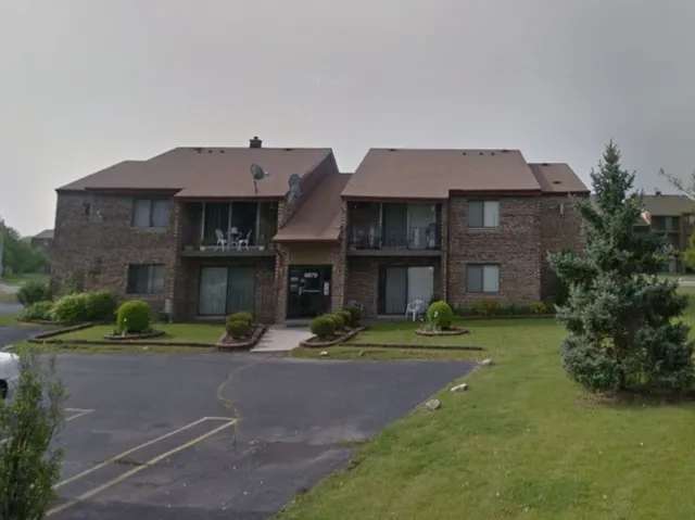 $185,000 | 9870 Cordoba Court, Unit 2B, Orland Park, IL 60462