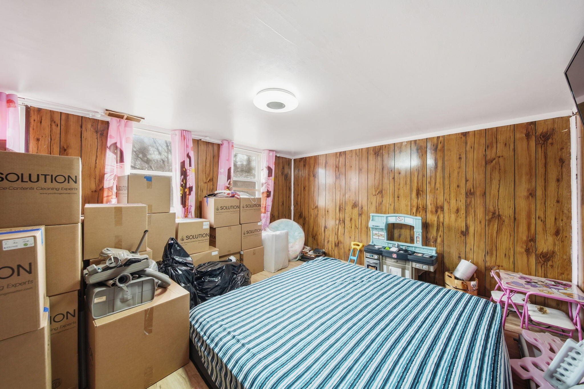 2705 Glendale Road Jackson, MI 49203 - Photo 14 of 42 Basement Bedroom