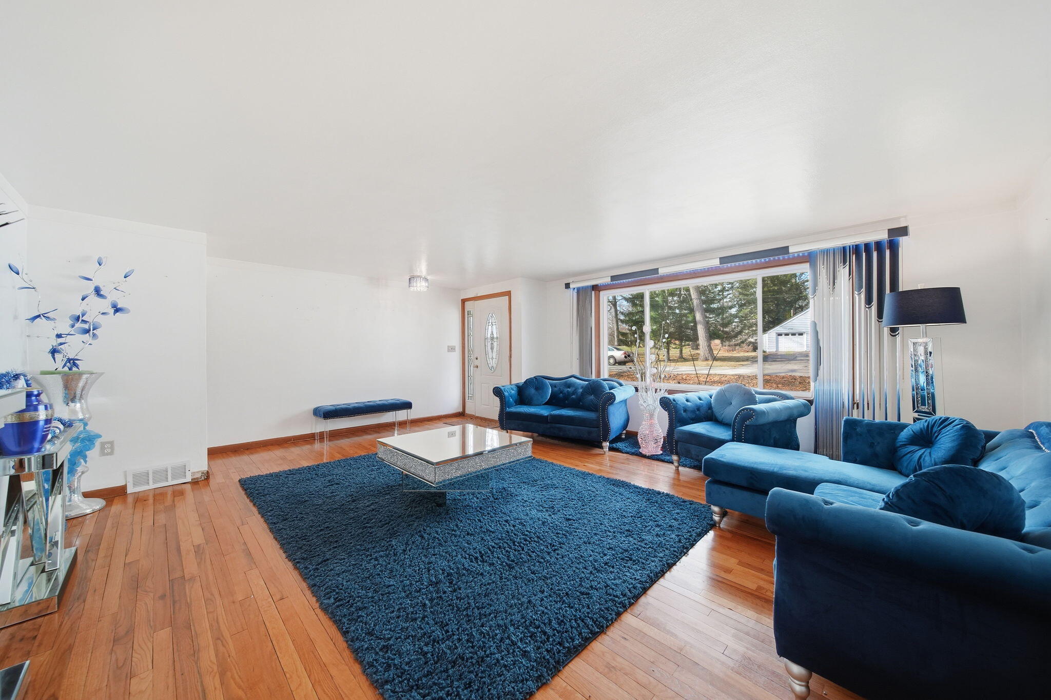 2705 Glendale Road Jackson, MI 49203 - Photo 17 of 42 Main Floor living space