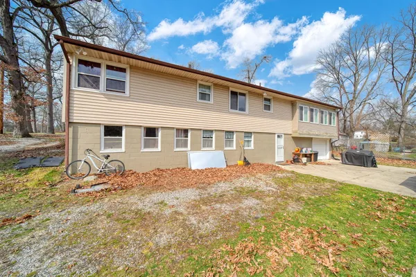 $275,000 | 2705 Glendale Road, Jackson, MI 49203