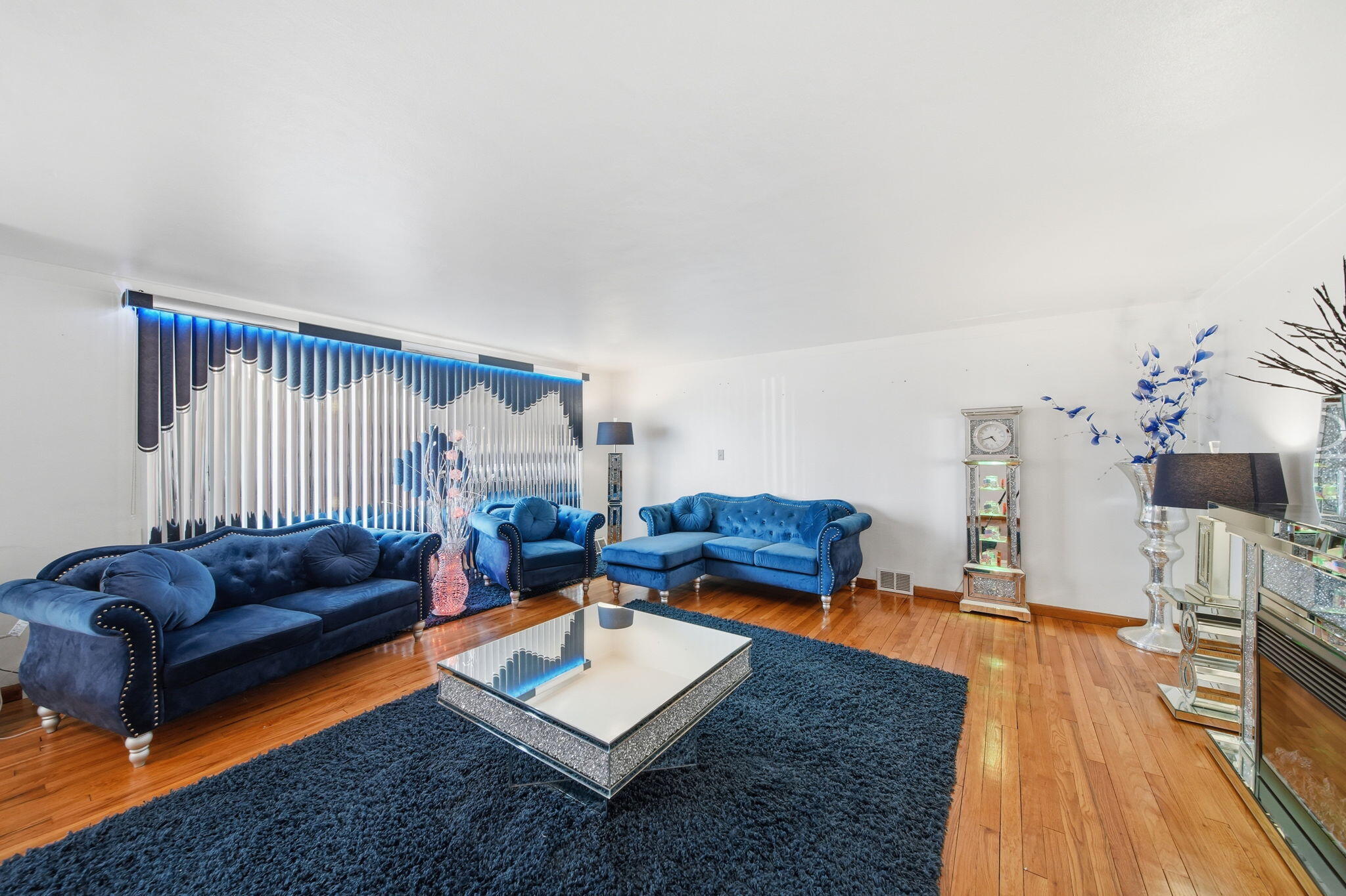 2705 Glendale Road Jackson, MI 49203 - Photo 37 of 42 Main Floor living area