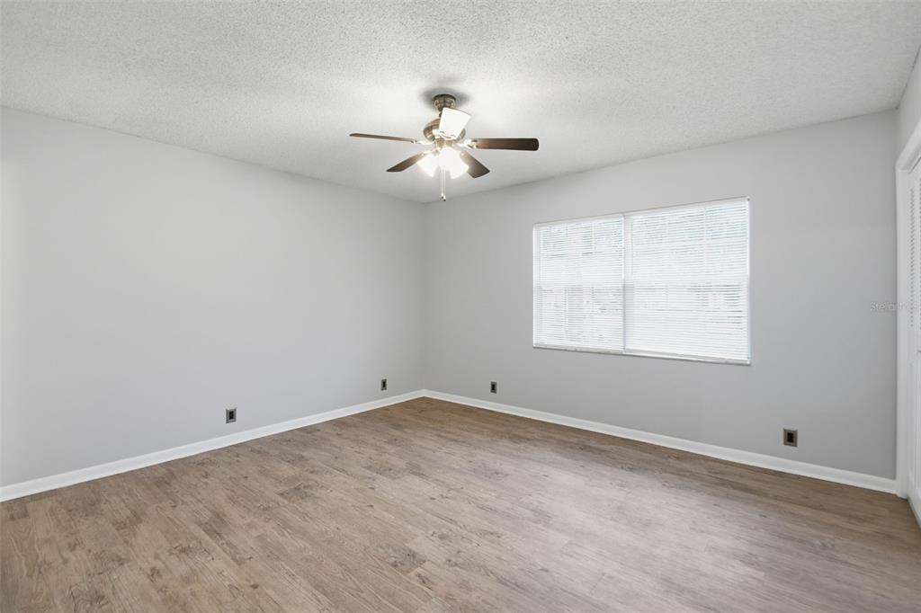 1534 Lagoon Road Lakeland, FL 33803 - Photo 20 of 40