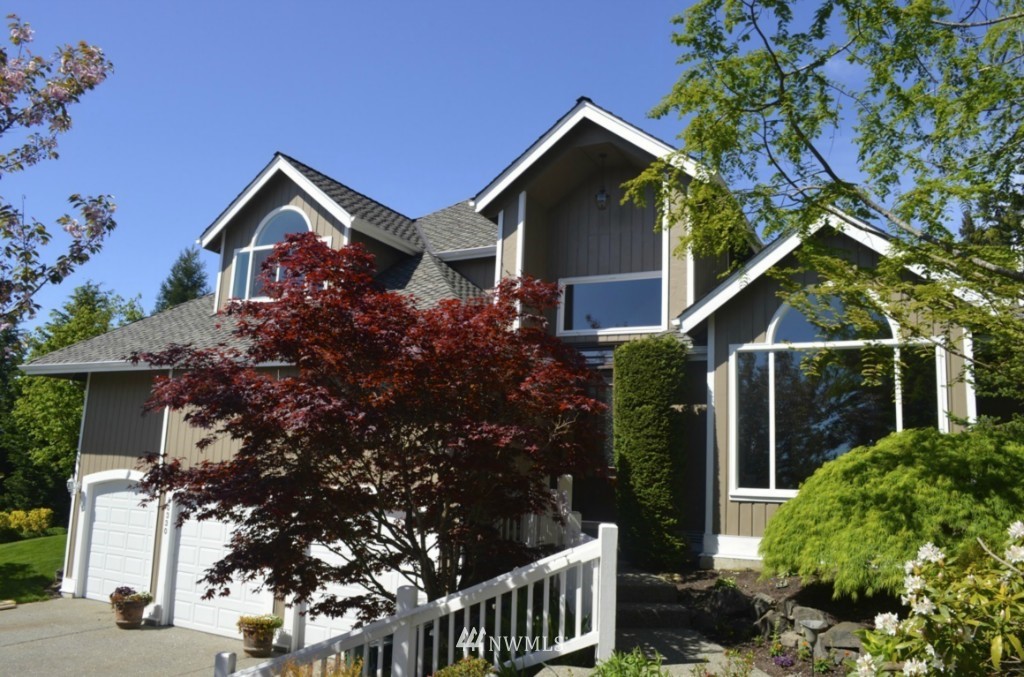 10330 Northeast 153rd Place Bothell, WA 98011 - Photo 1 of 15 Gallery Image 1