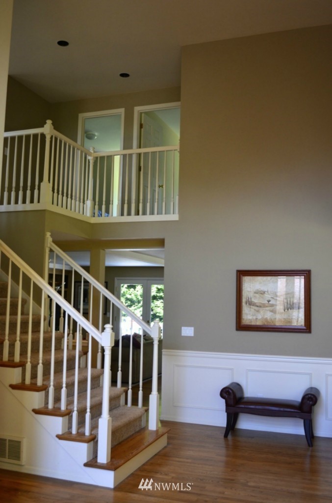 10330 Northeast 153rd Place Bothell, WA 98011 - Photo 3 of 15 Gallery Image 3