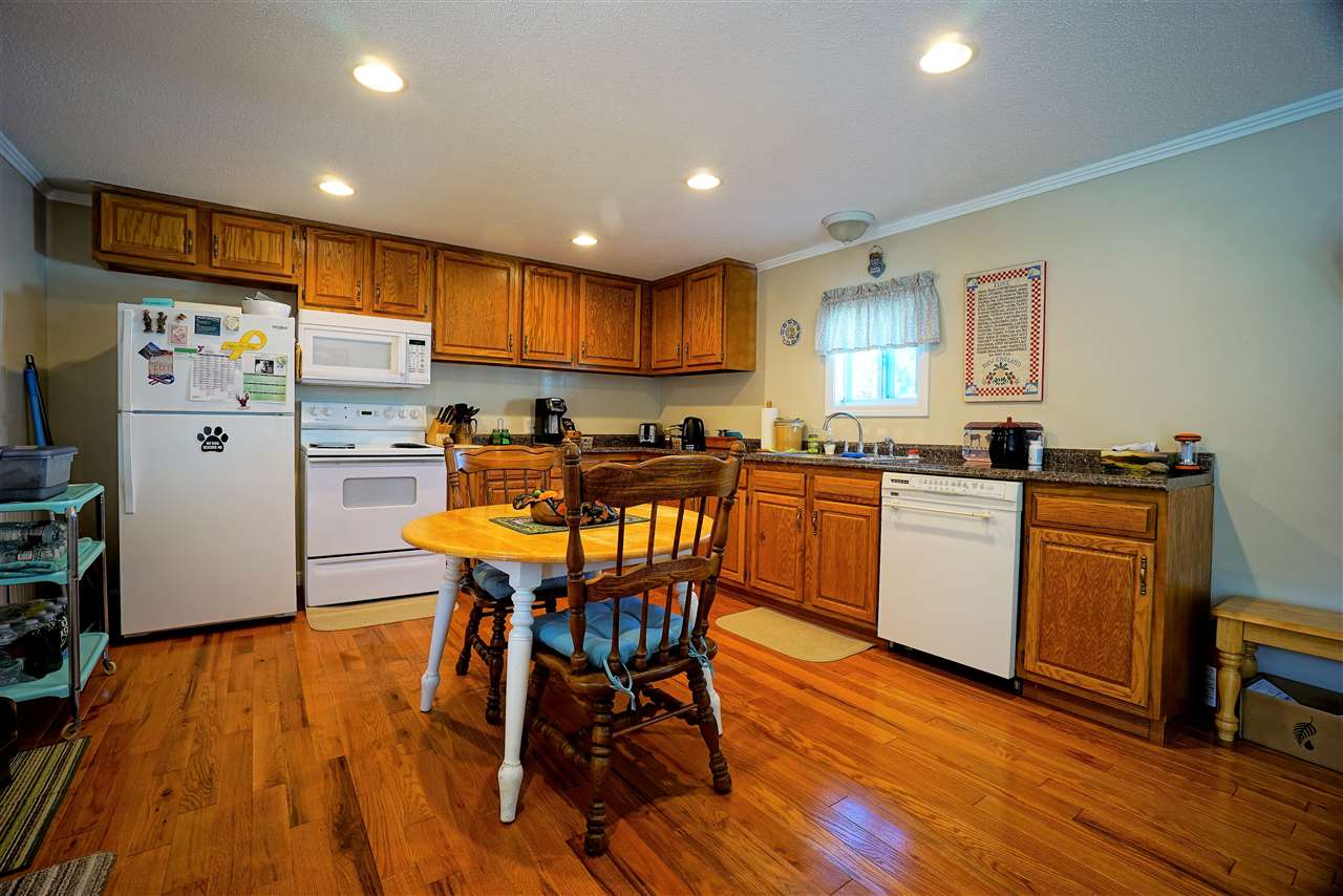 10 Wayland Circle Exeter, NH 03833 - Photo 16 of 32 Gallery Image 16