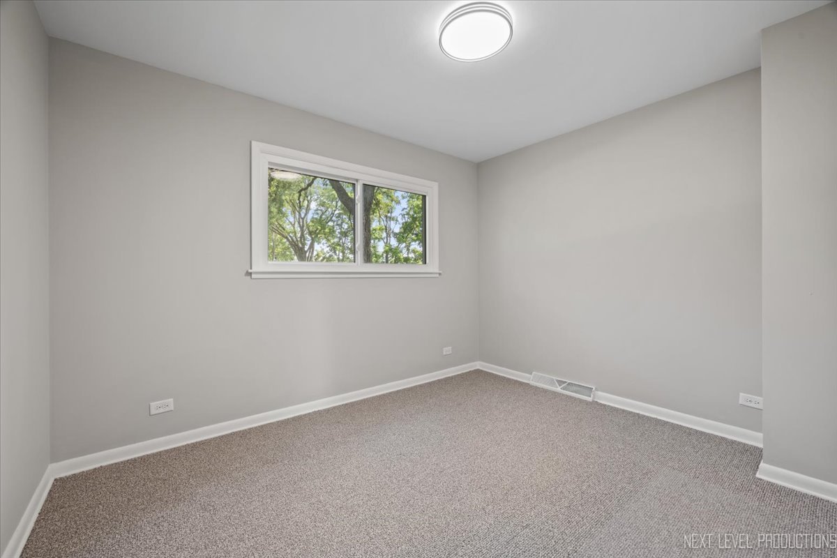 1007 Rolling Drive Lisle, IL 60532 - Photo 35 of 40