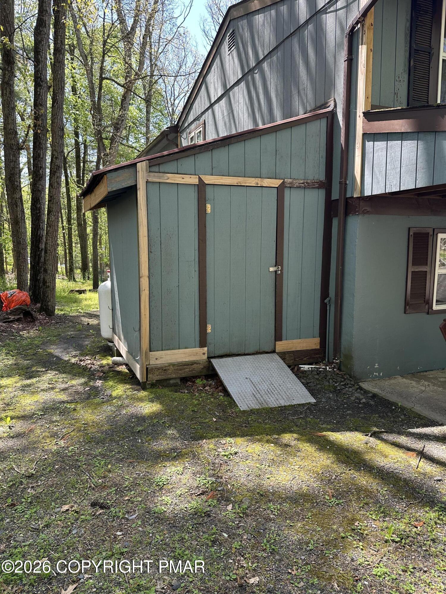 351 Charles Folly Road Bartonsville, PA 18321 - Photo 28 of 29 a view of backyard of house