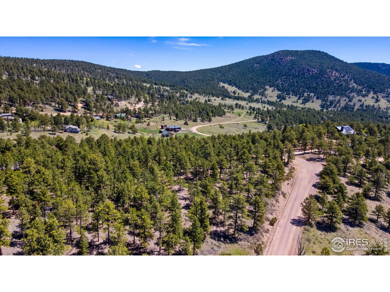 223 Taylor Road Lyons, CO 80540 - Photo 3 of 7
