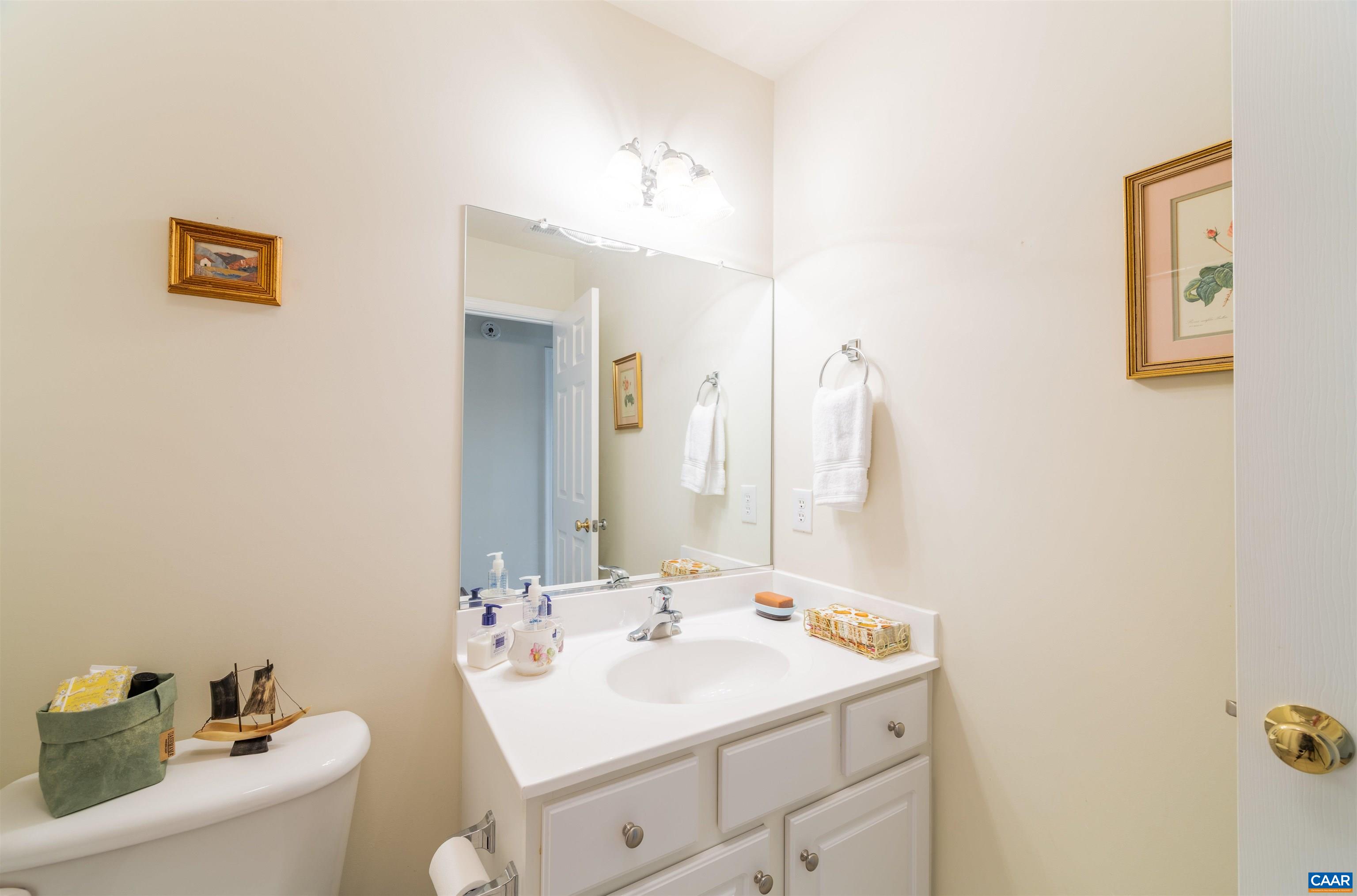 1356 Stoney Ridge Road Charlottesville, VA 22902 - Photo 18 of 29 Gallery Image 18
