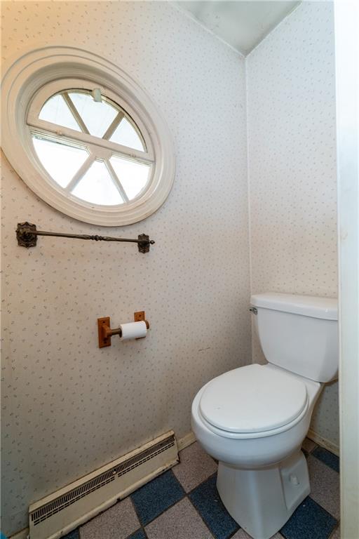 1050 Princeton Road Pittsburgh, PA 15205 - Photo 15 of 34 a bathroom with a toilet and a sink