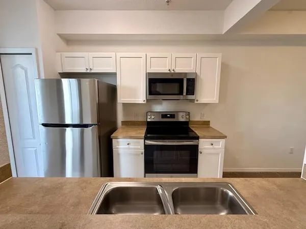 $1,950 | 11032 Legacy Drive, Unit 303, Palm Beach Gardens, FL 33410