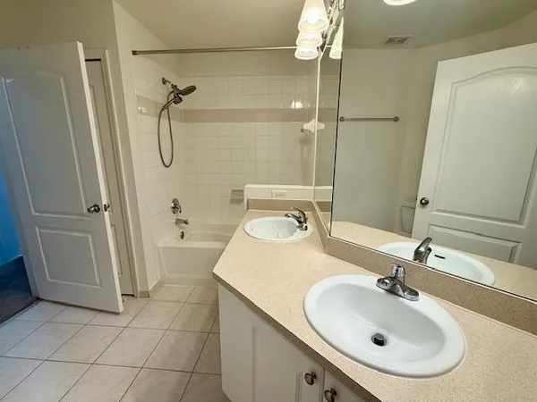 $1,950 | 11032 Legacy Drive, Unit 303, Palm Beach Gardens, FL 33410