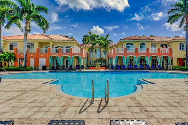 $1,950 | 11032 Legacy Drive, Unit 303, Palm Beach Gardens, FL 33410