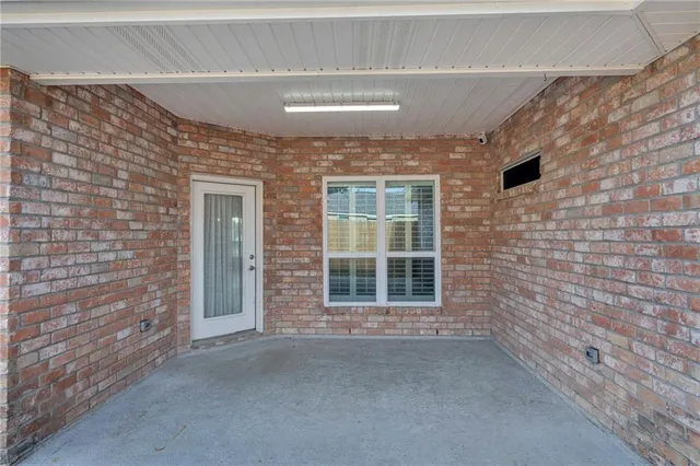 $399,900 | 104 Duhe Drive, Hahnville, LA 70057