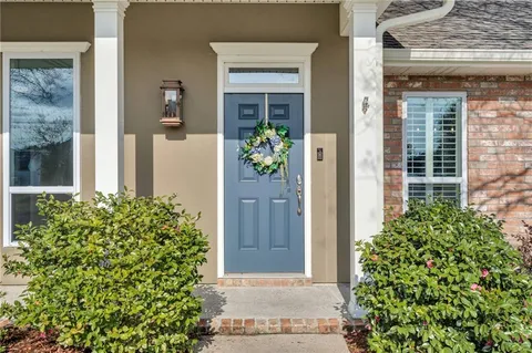 $399,900 | 104 Duhe Drive, Hahnville, LA 70057