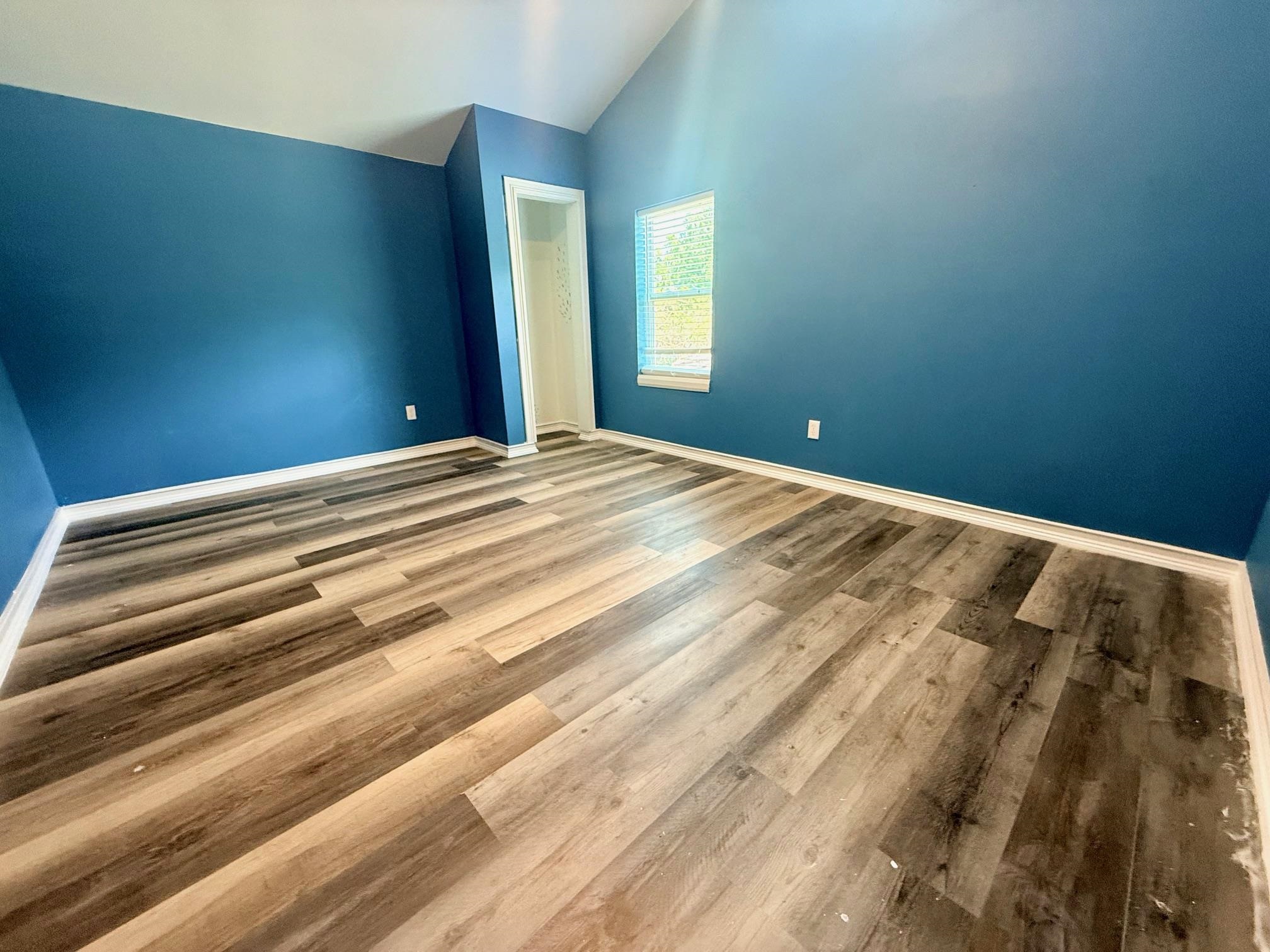 3054 Lotus Road Memphis, TN 38109 - Photo 18 of 29 a bedroom with a bed and window