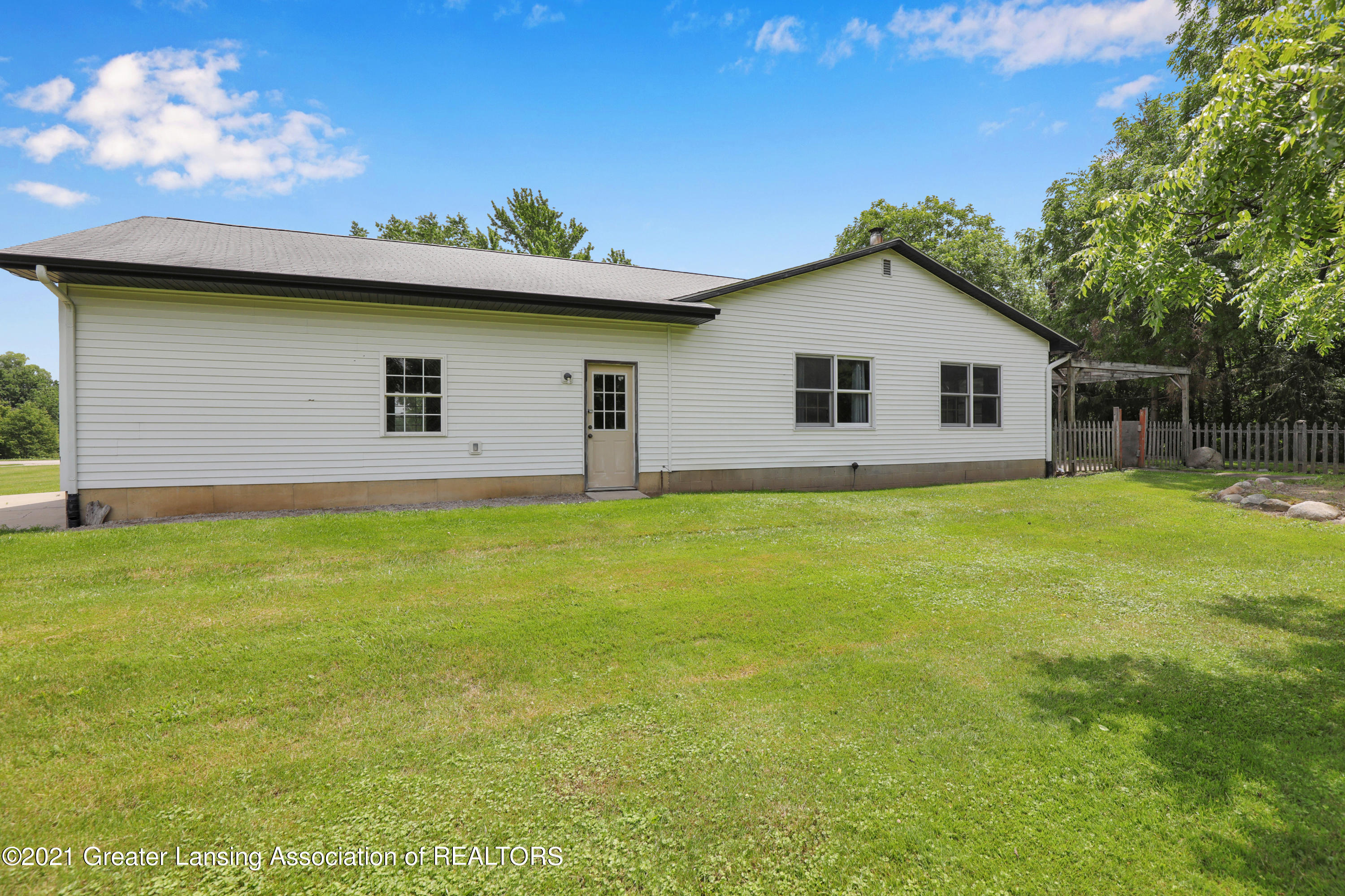 8360 South Dewitt Road Dewitt, MI 48820 - Photo 30 of 34 9I3A1895