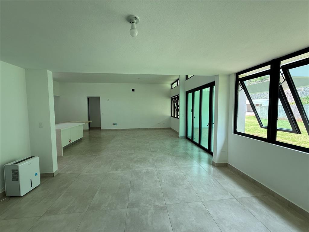162 Monteazul, Unit 162 Guaynabo, PR 00969 - Photo 8 of 20 Gallery Image 8