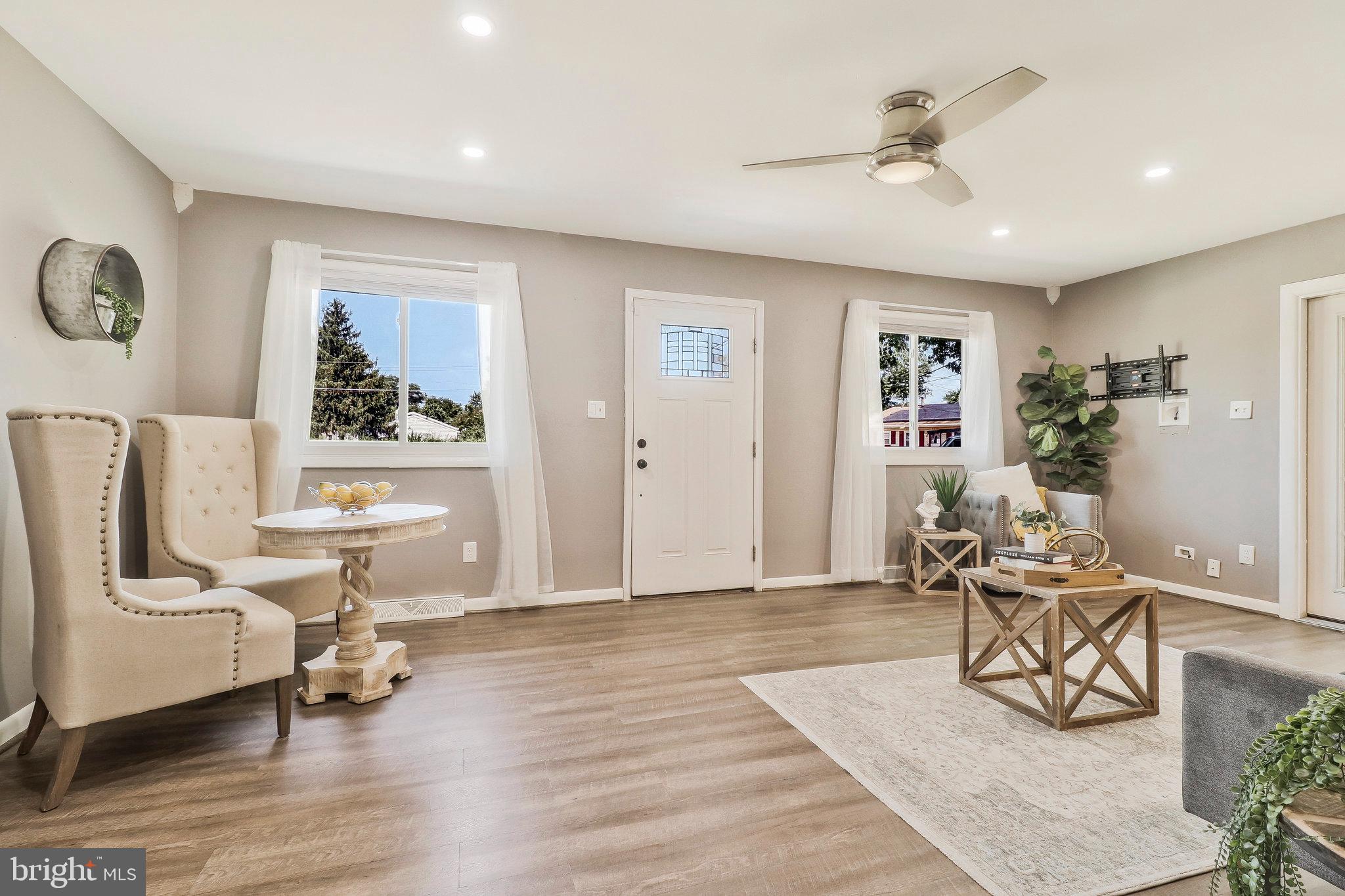 6216 Auth Road Suitland, MD 20746 - Photo 23 of 39 Light-Filled Living Room
