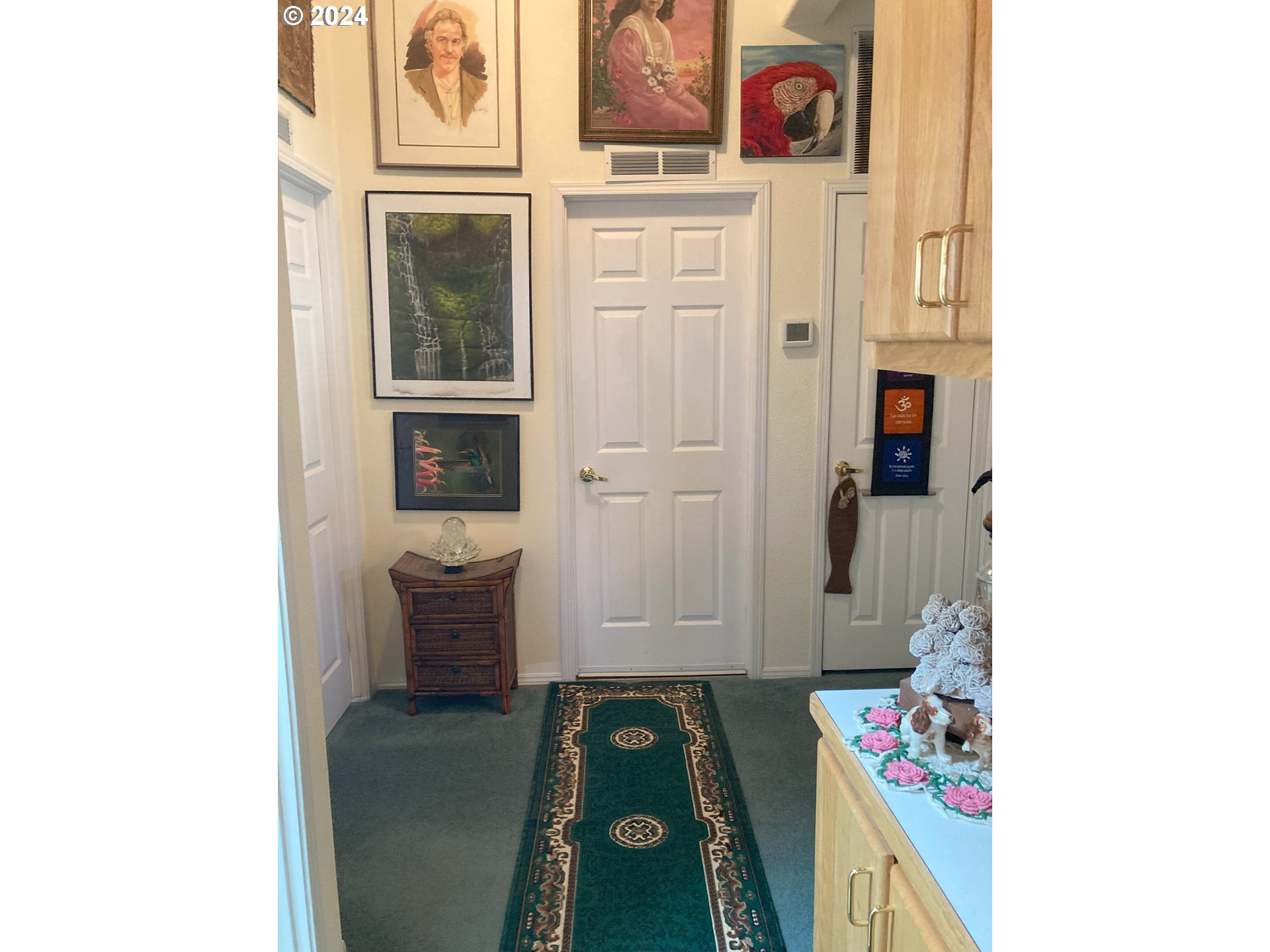 4055 Royal Avenue, Unit 25 Eugene, OR 97402 - Photo 21 of 42 a front view of a house with entryway